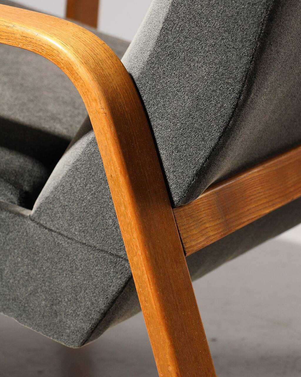 Paire de fauteuil Steiner ARP