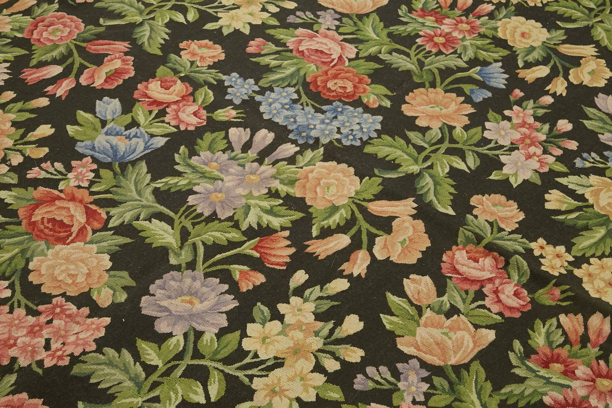 Handmade European Vintage Aubusson Kilim 235 cm x 310 cm