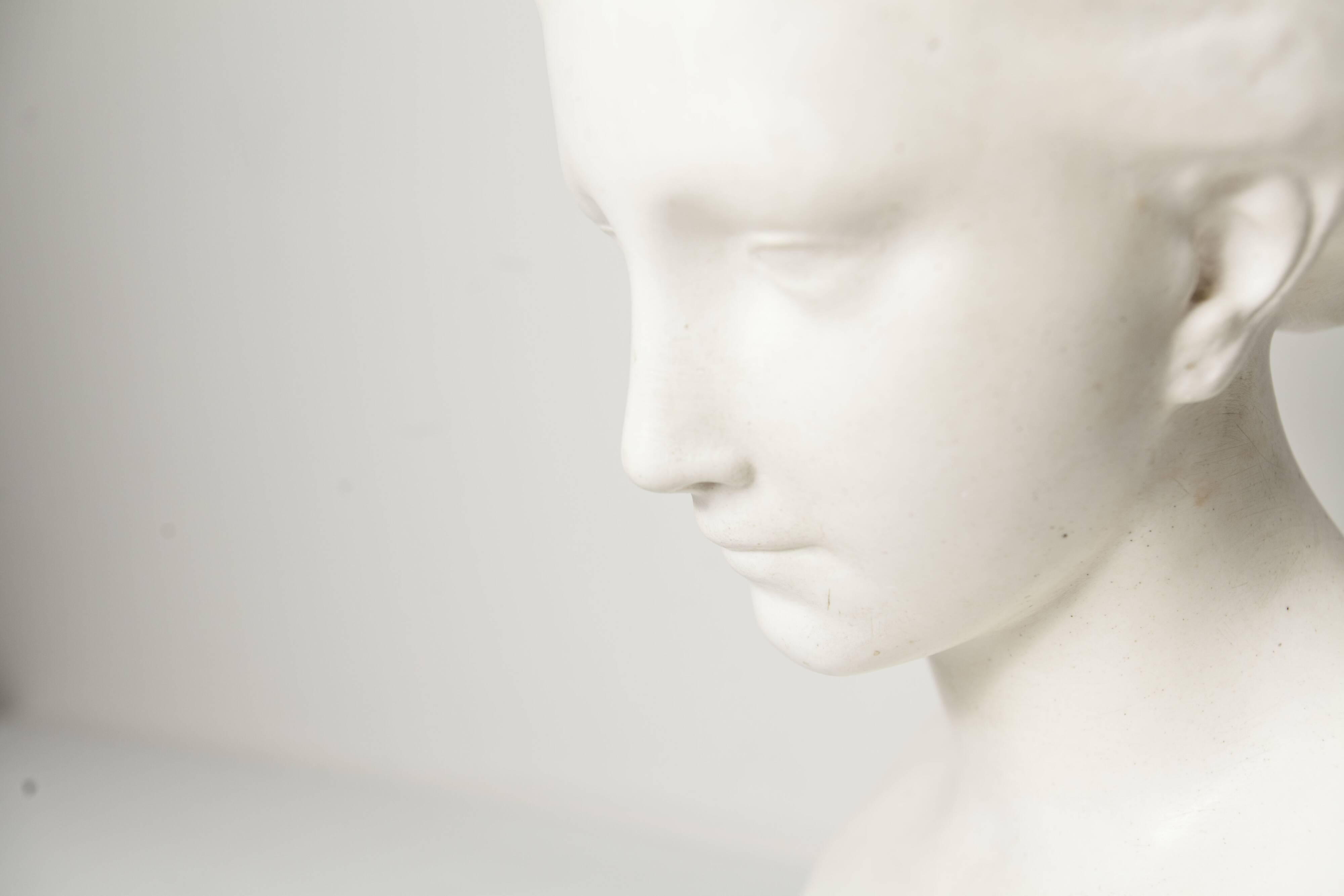 Buste femme en marbre 43cm musée Louvre 1445