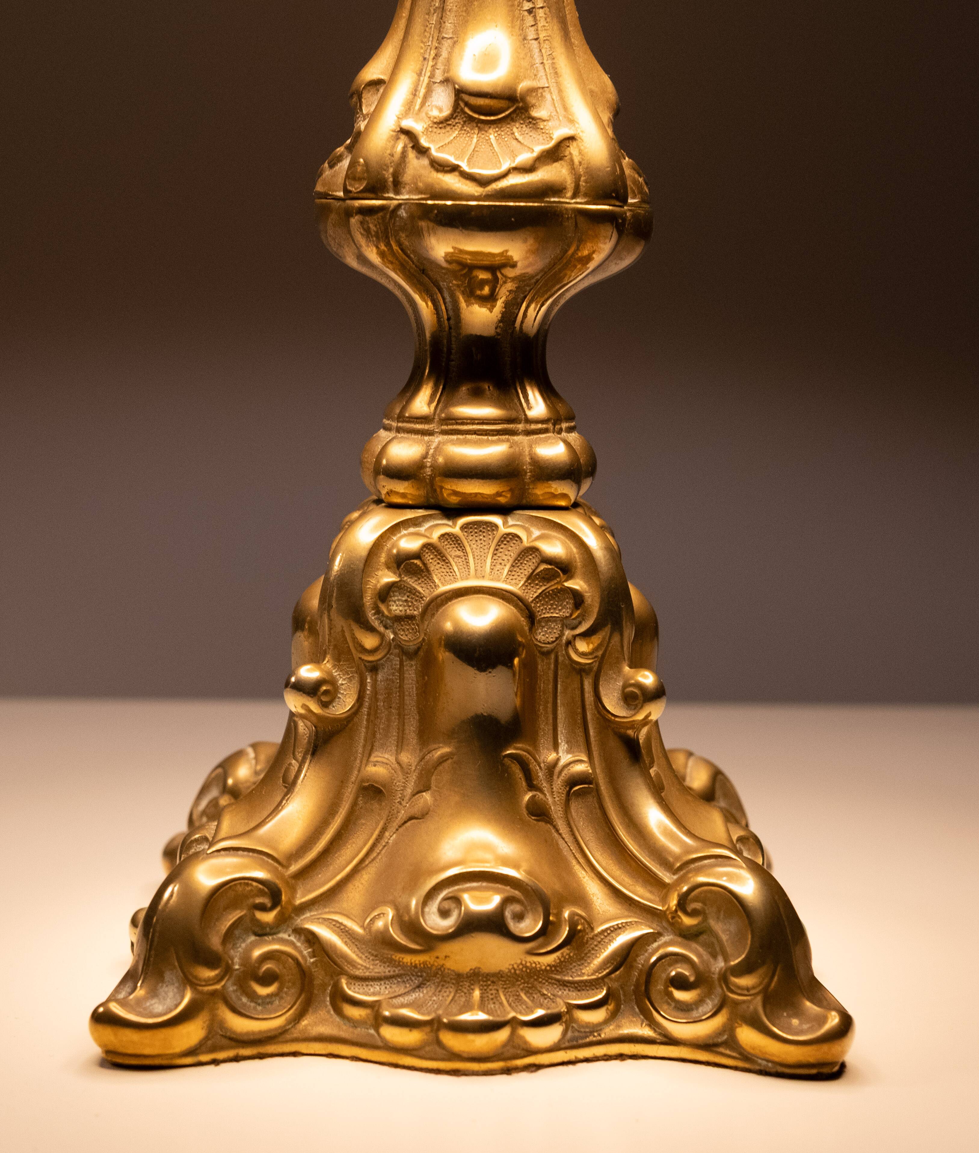 Stunning pair of Rococo Brass table lamps Italy 1920s