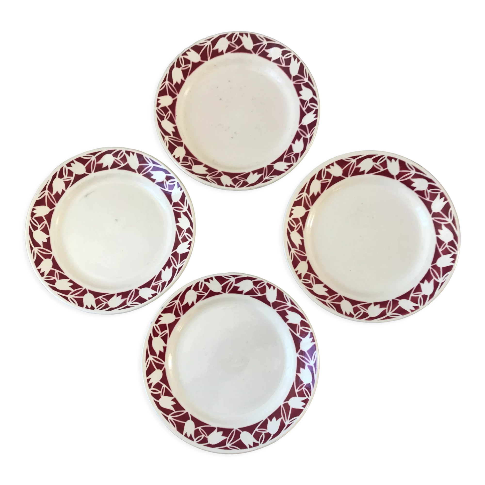 4 flat plates Badonviller tulips burgundy years 30-40