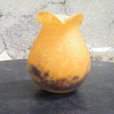Vase in glass paste