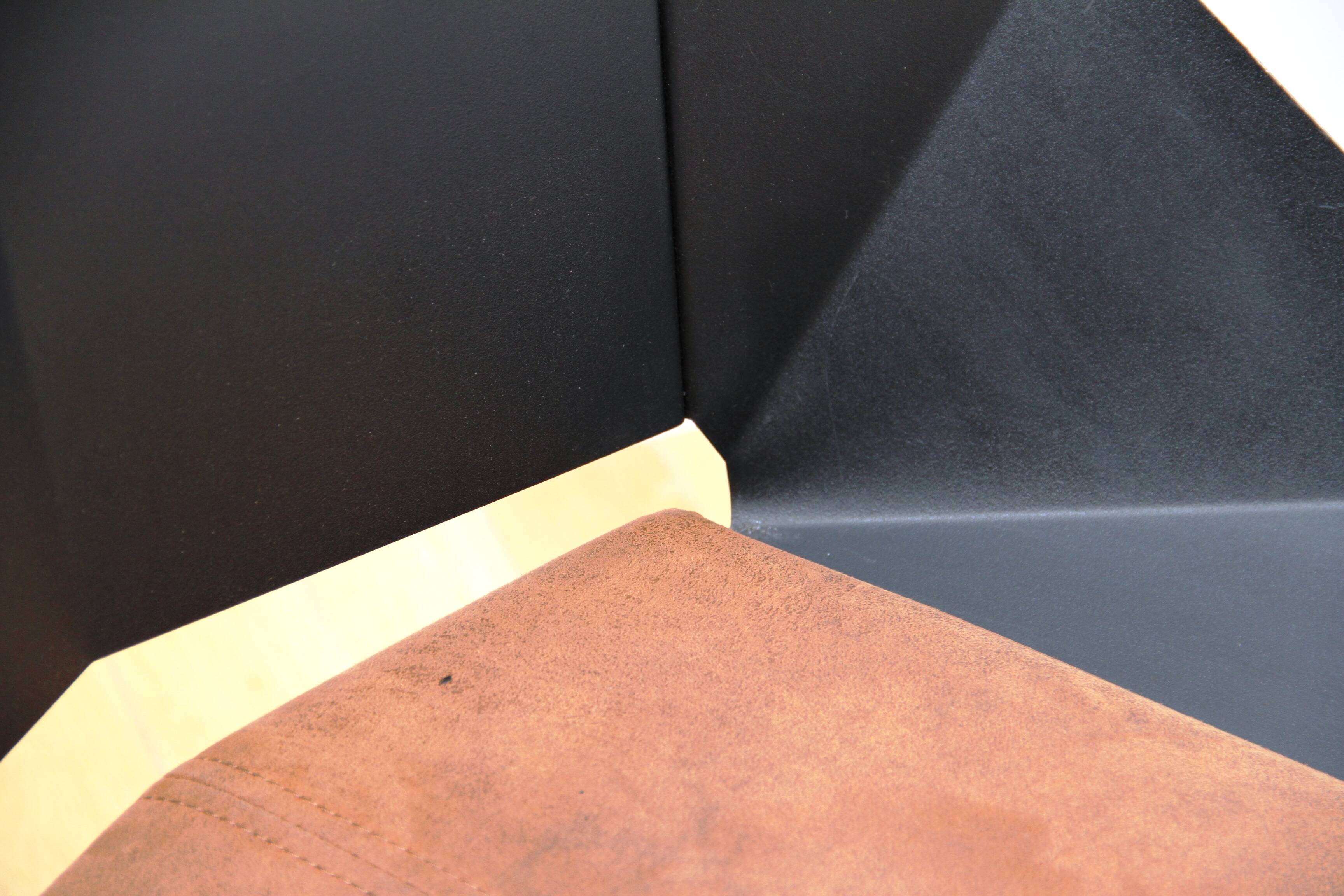 Set of 8 Knight Steel chairs, Gie El