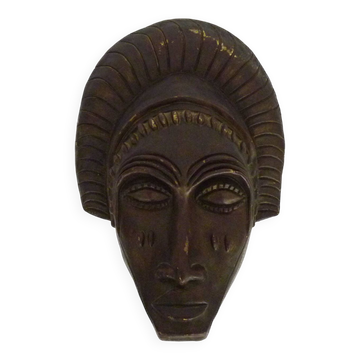African style terracotta mask signed Siki