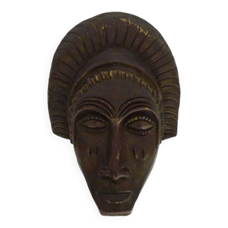 African style terracotta mask signed Siki