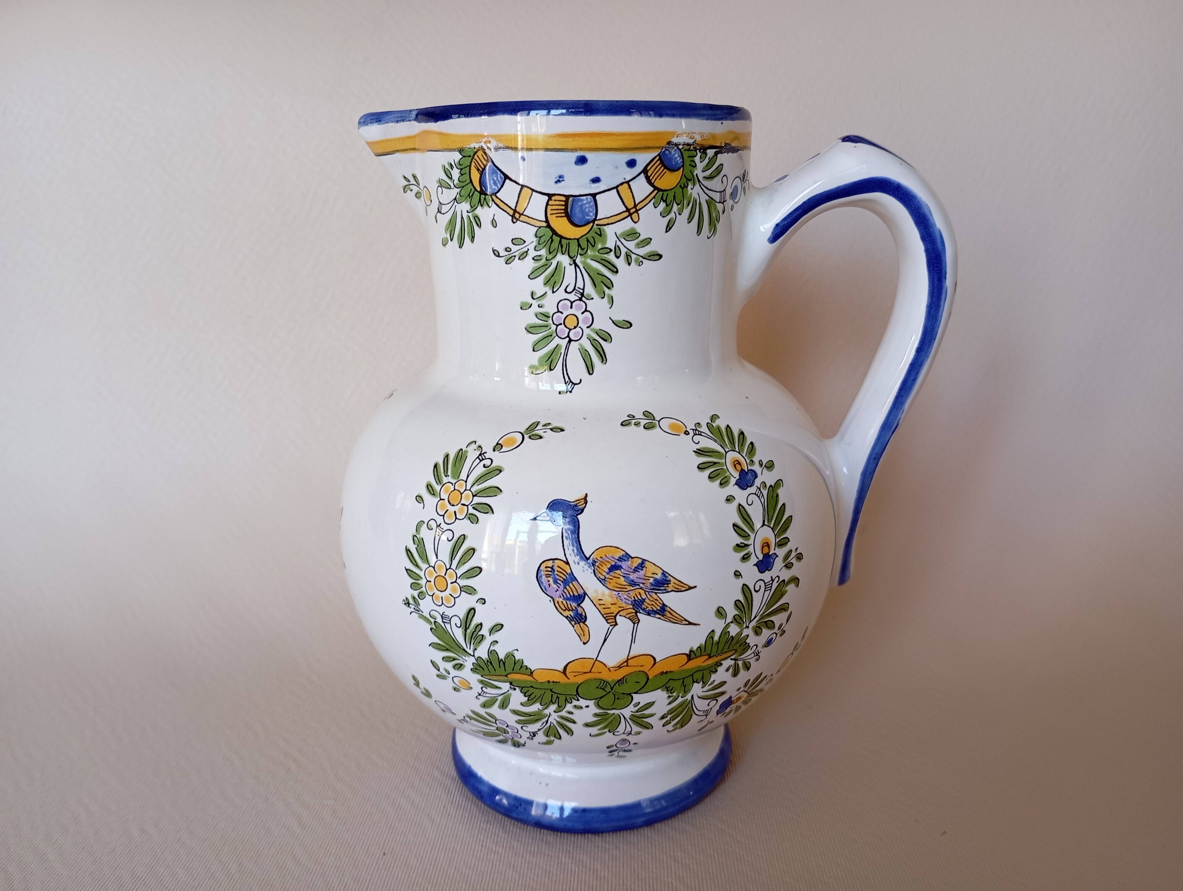 Angoulême earthenware pitcher "Le Renoleau" Moustiers decor