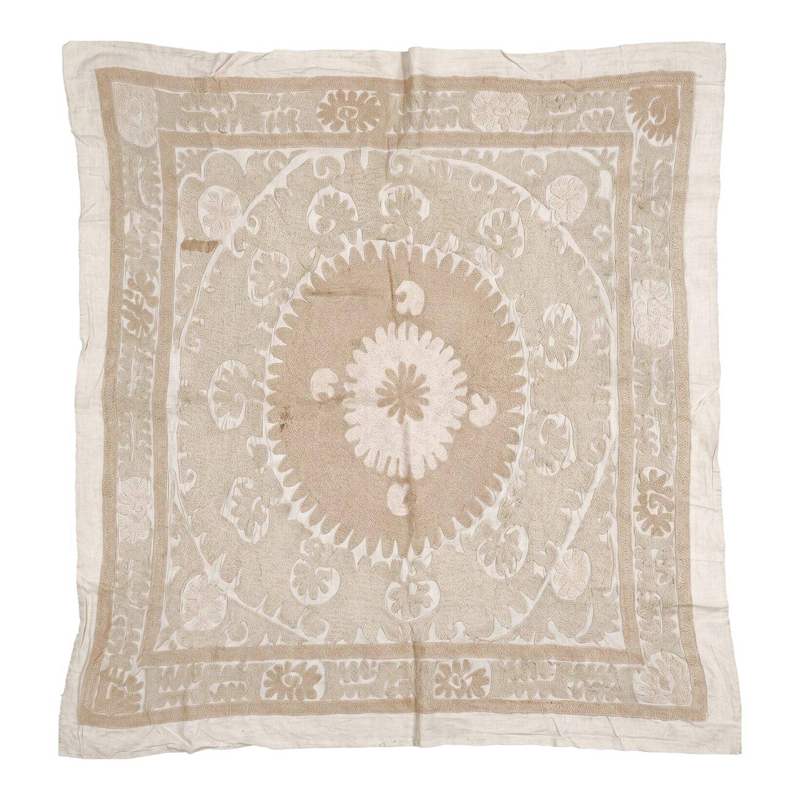 Vintage hand-embroidered tablecloth 131x133 cm