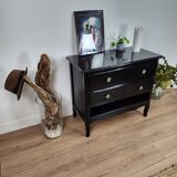 Black chest of drawers