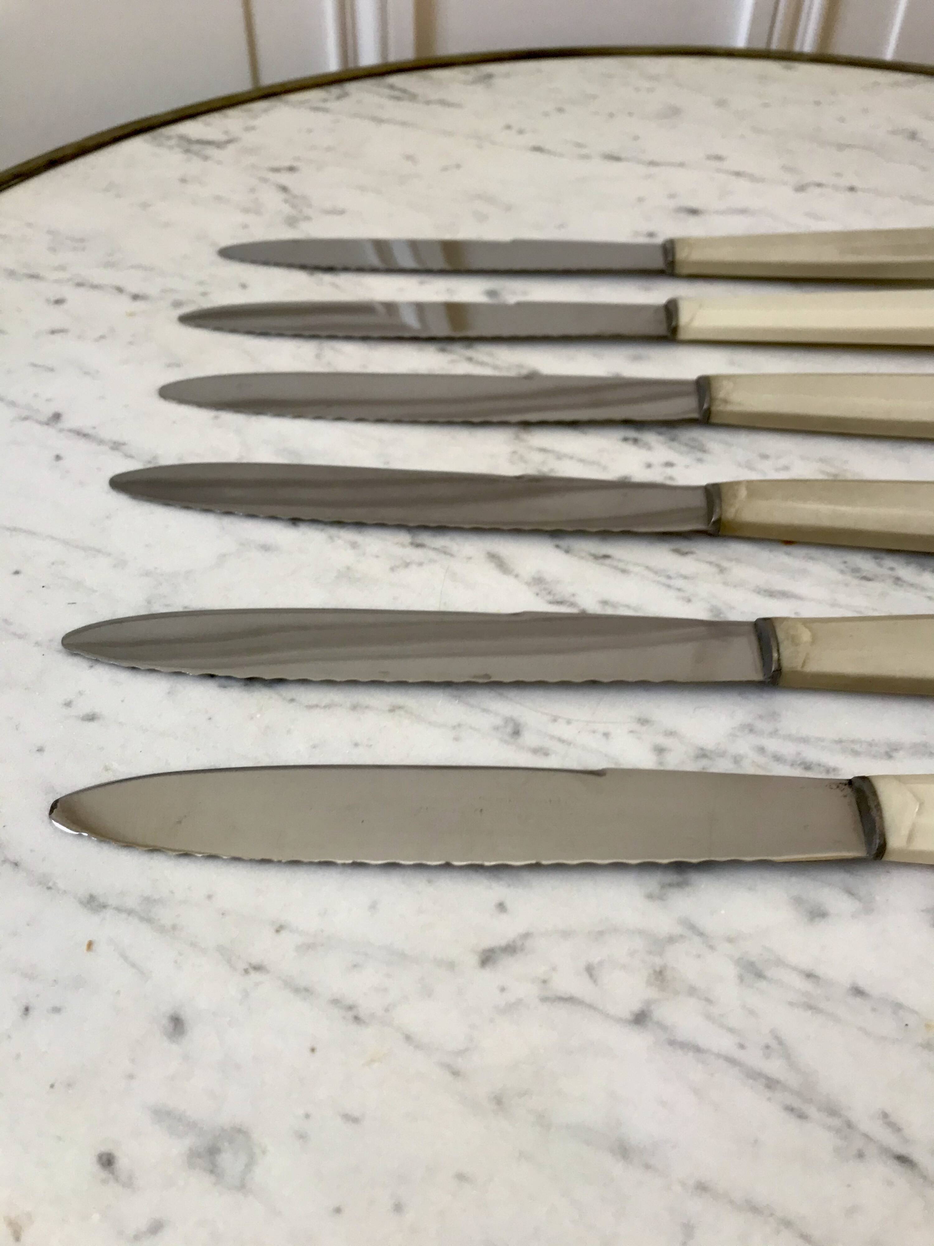 set of 6 white bakelite knives from the 60s