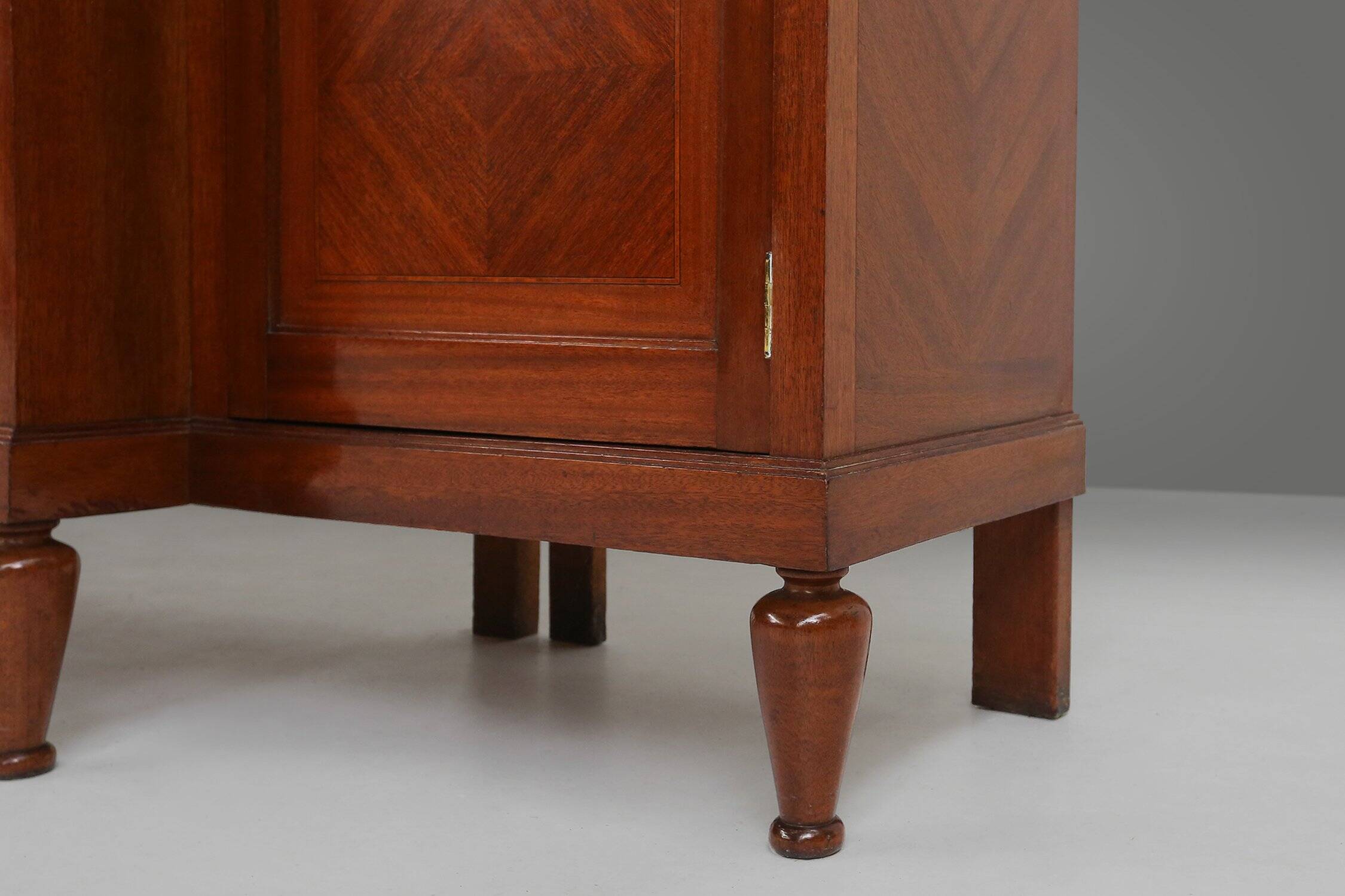 Art Deco Cabinet attributed to De Coene, Belgium 1930s