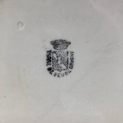 Plat Terre de feu de Grigny motif floral XIX - XXème