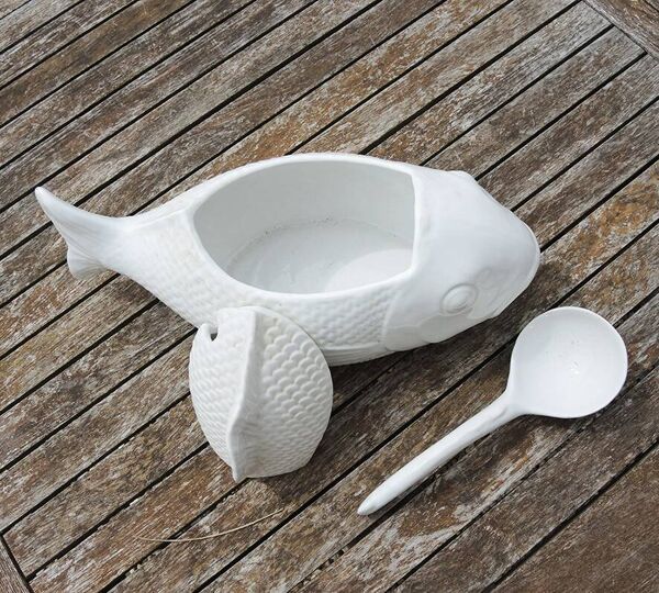 Ancienne soupière poisson en céramique blanche