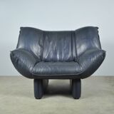 Leolux / vintage "tango" armchair in blue leather / jan armgardt / 1980s netherlands