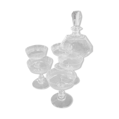5 coupes a champagne en cristal