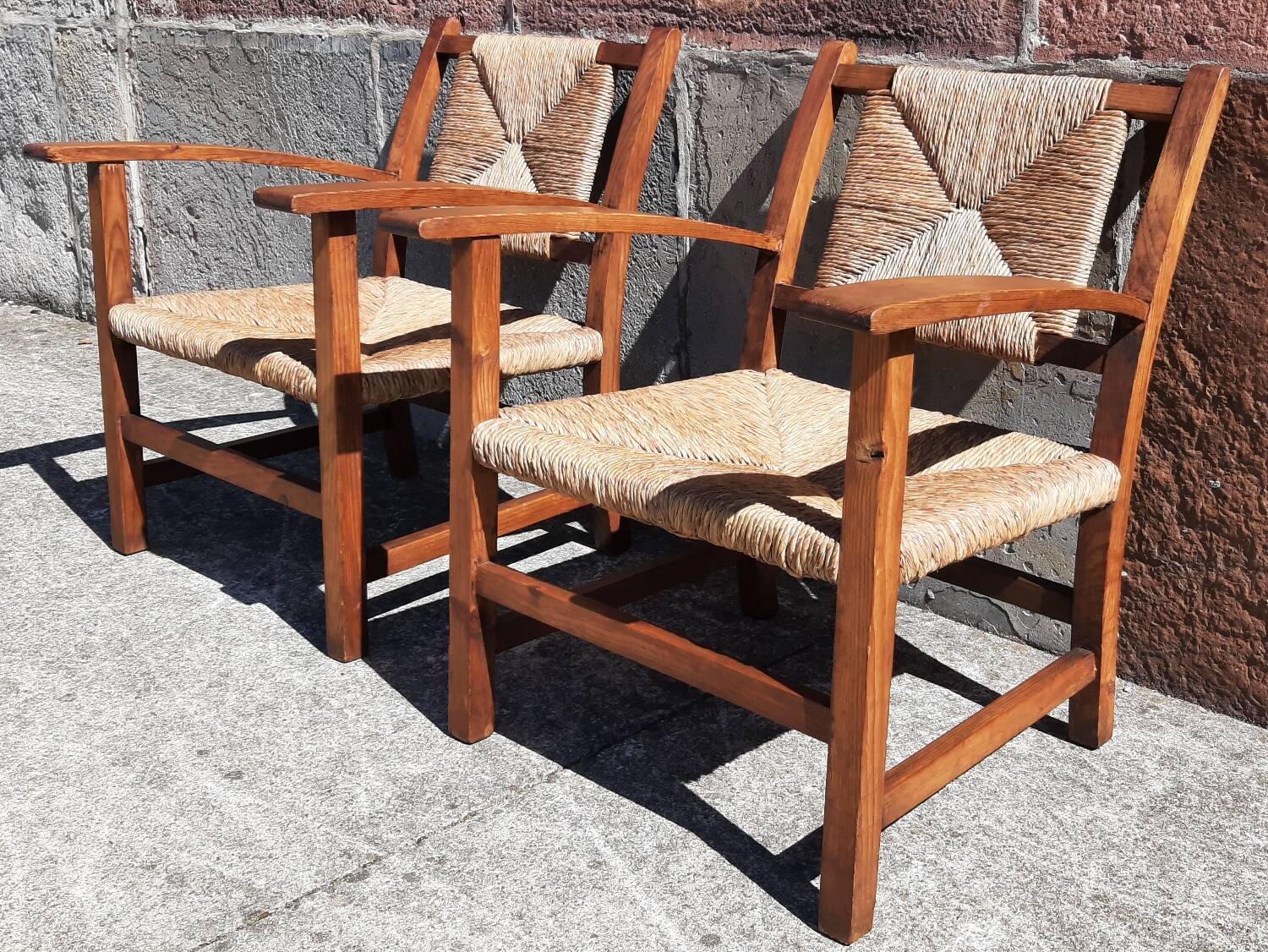 Paire de fauteuils paille (Josep Torres Clavé, 1936)