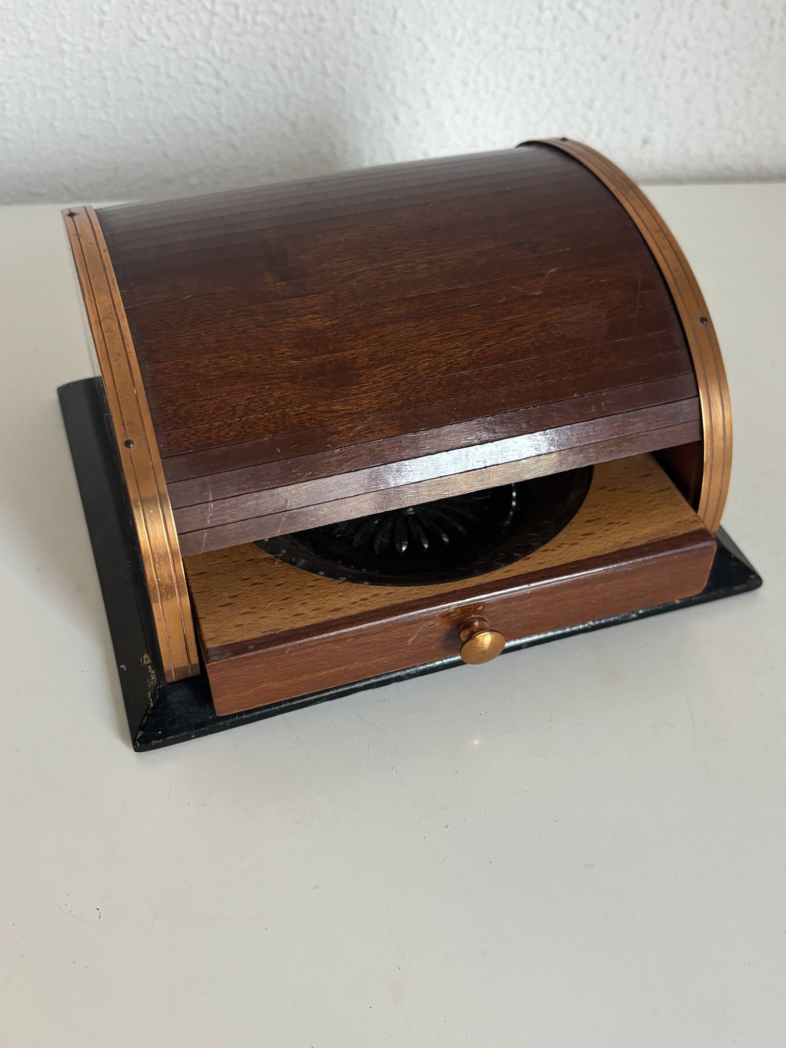 Vintage 1960 cigarette holder ashtray dispenser wood metal - 19 x 15 cm
