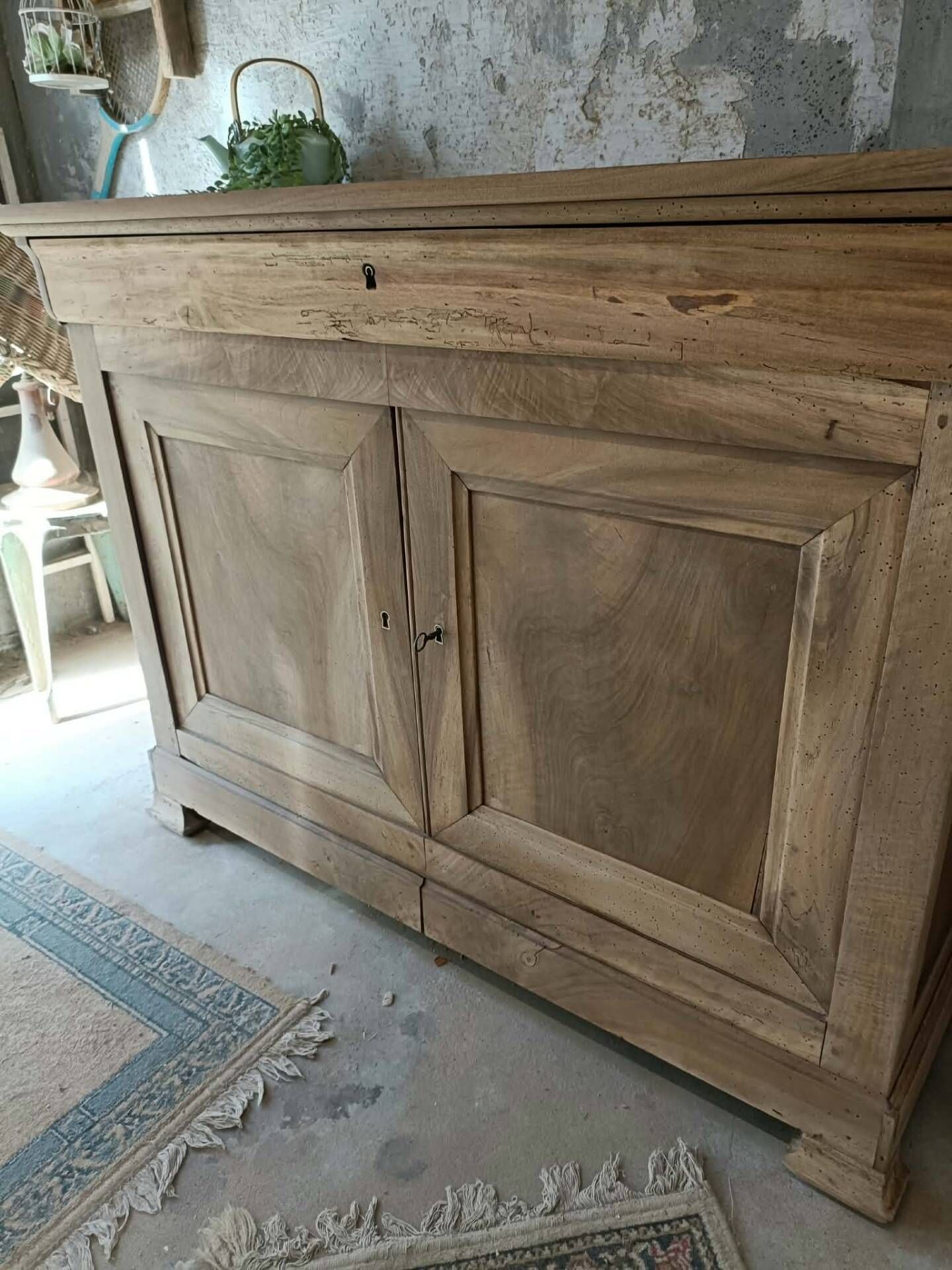 Buffet en bois