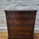 Commode /coffret célibataire acajou style néo géorgien