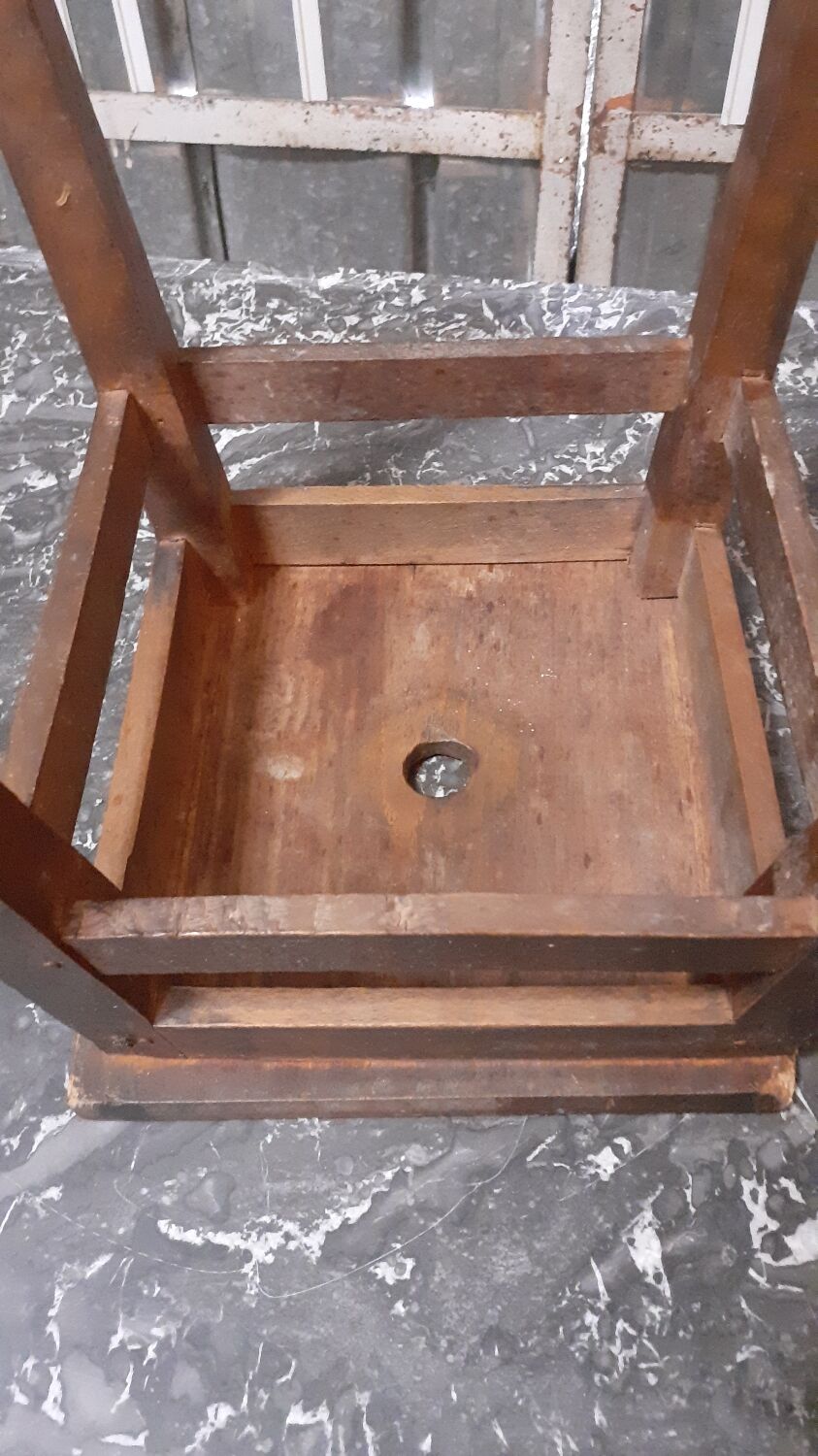 Tabouret en bois