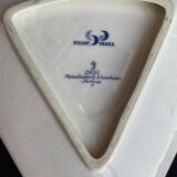 Assiette triangulaire de Delft