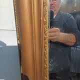 19th century mirror in wood and gilded stucco "scallop shell"