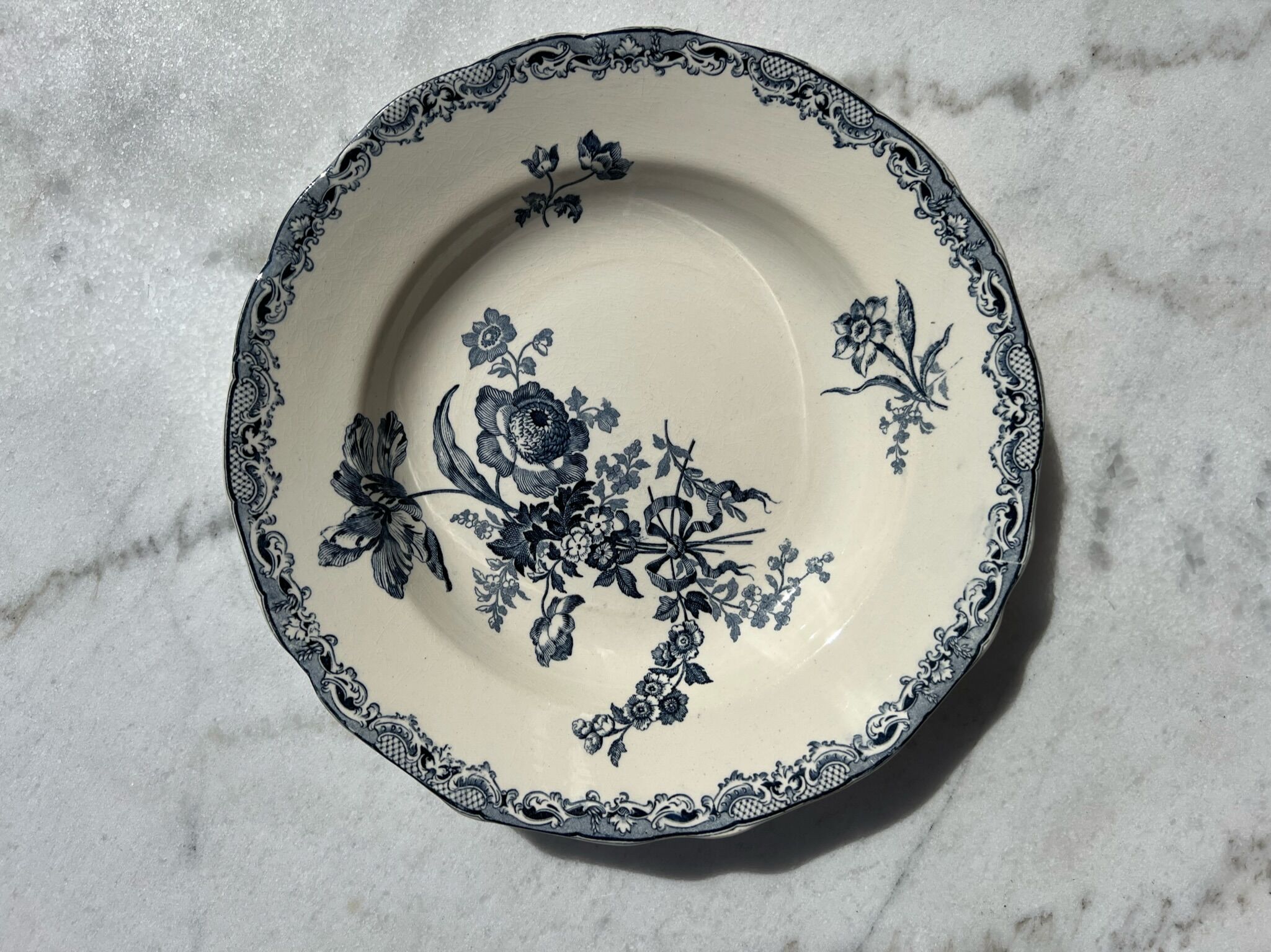 2 hollow plates Sarreguemines