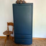 Hosiery cabinet