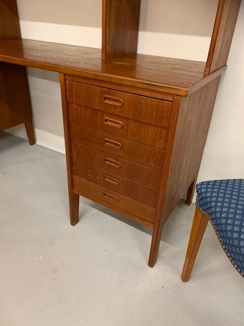 Teak "system" library, suede, 1960