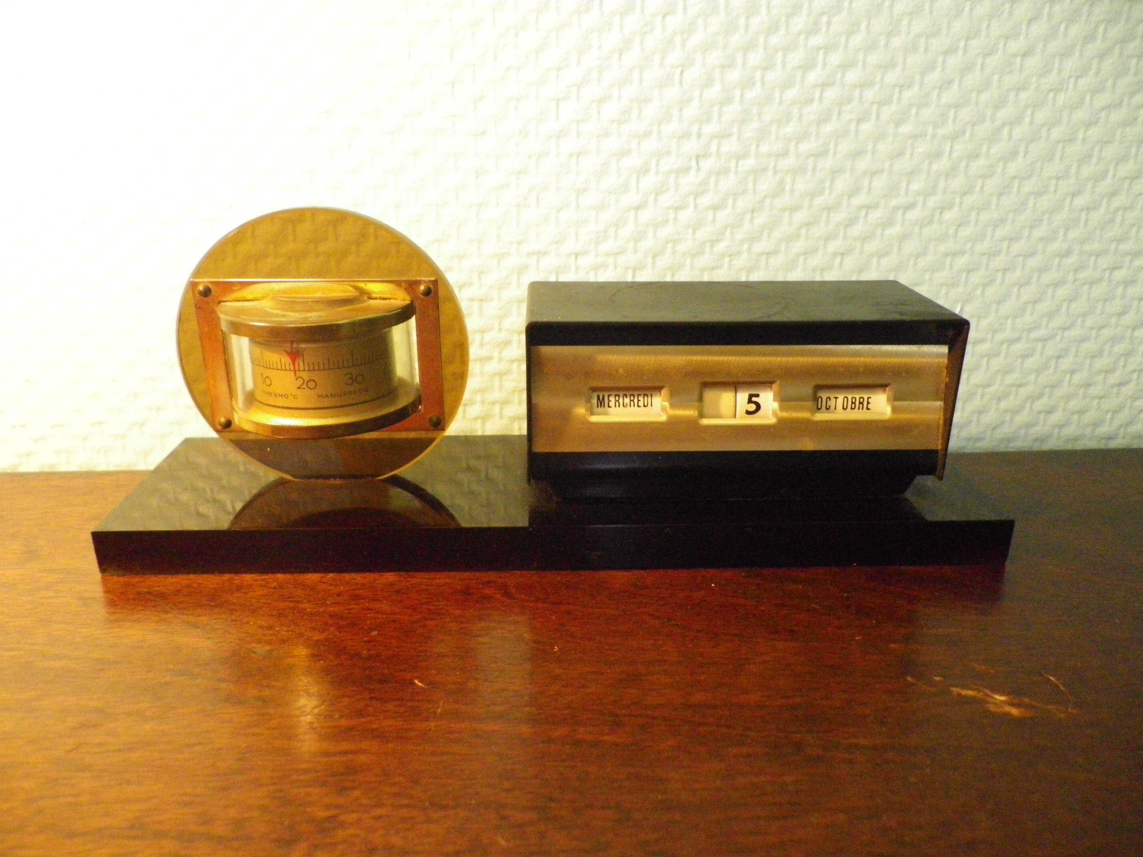 Perpetual Office Calendar with Thermometer - Mallat France - 70s