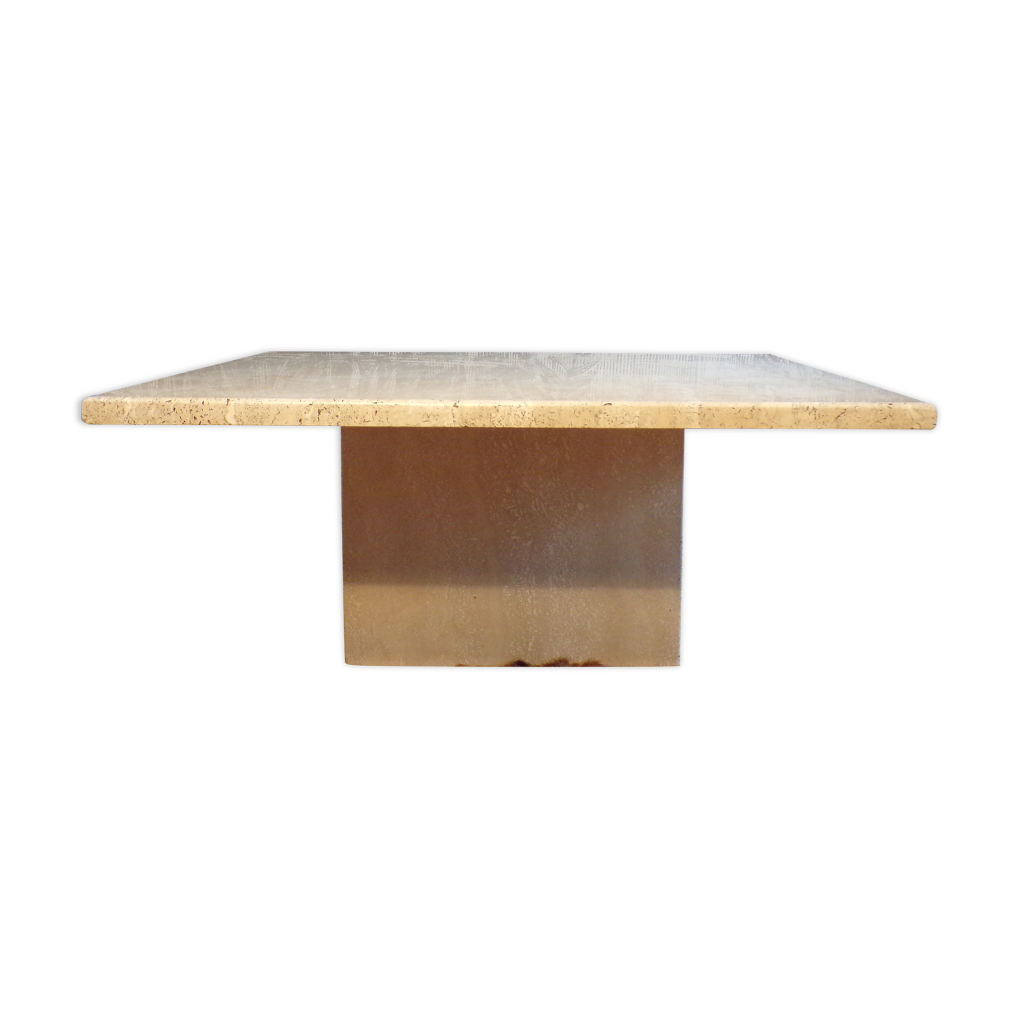 Low table in travertine