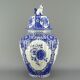 Potiche vase en faïence de Delft en Hollande