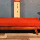 Daybed tablet 1950