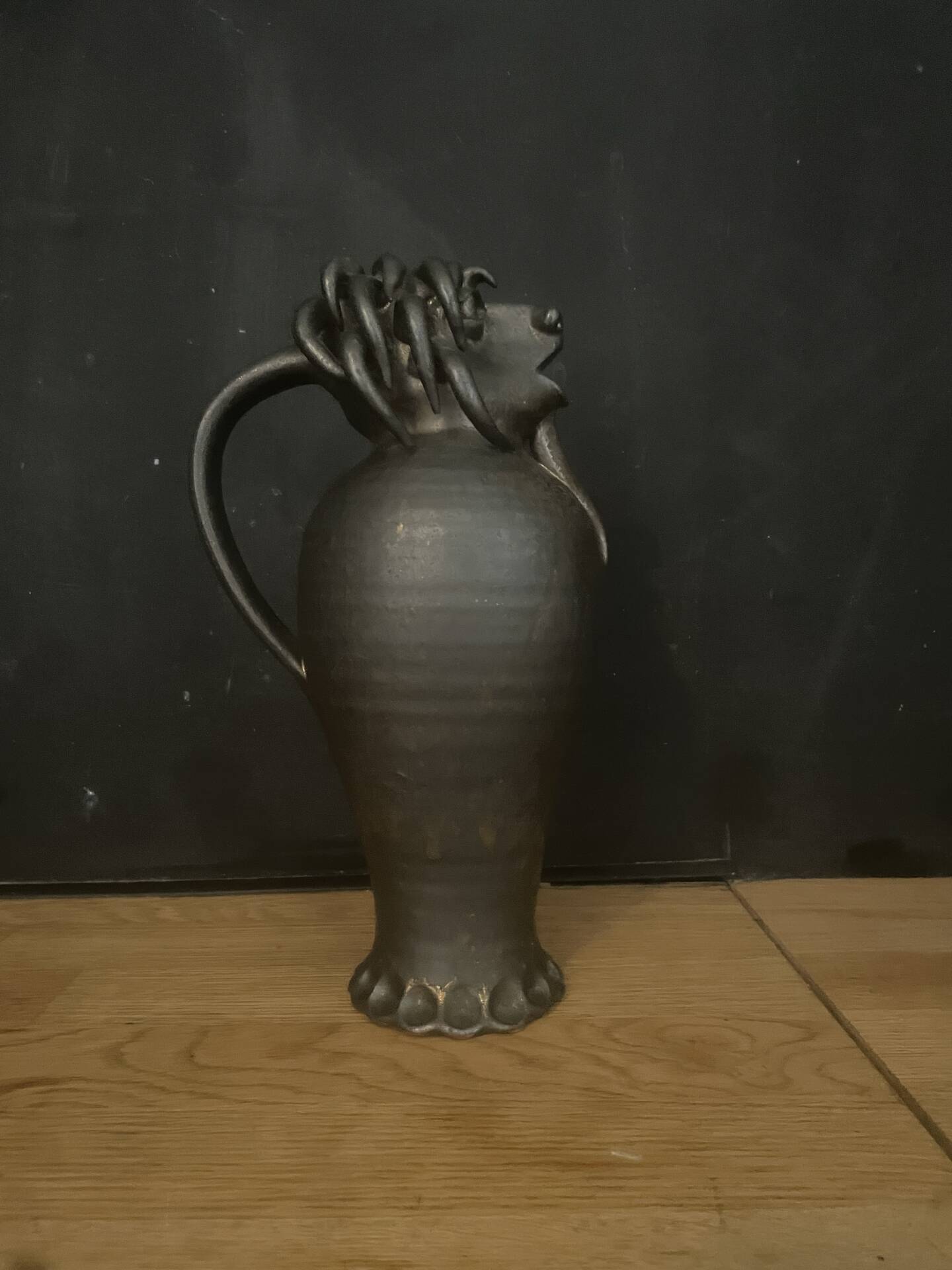 Anthropomorphic ceramic jug