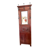Wall mounted coat rack