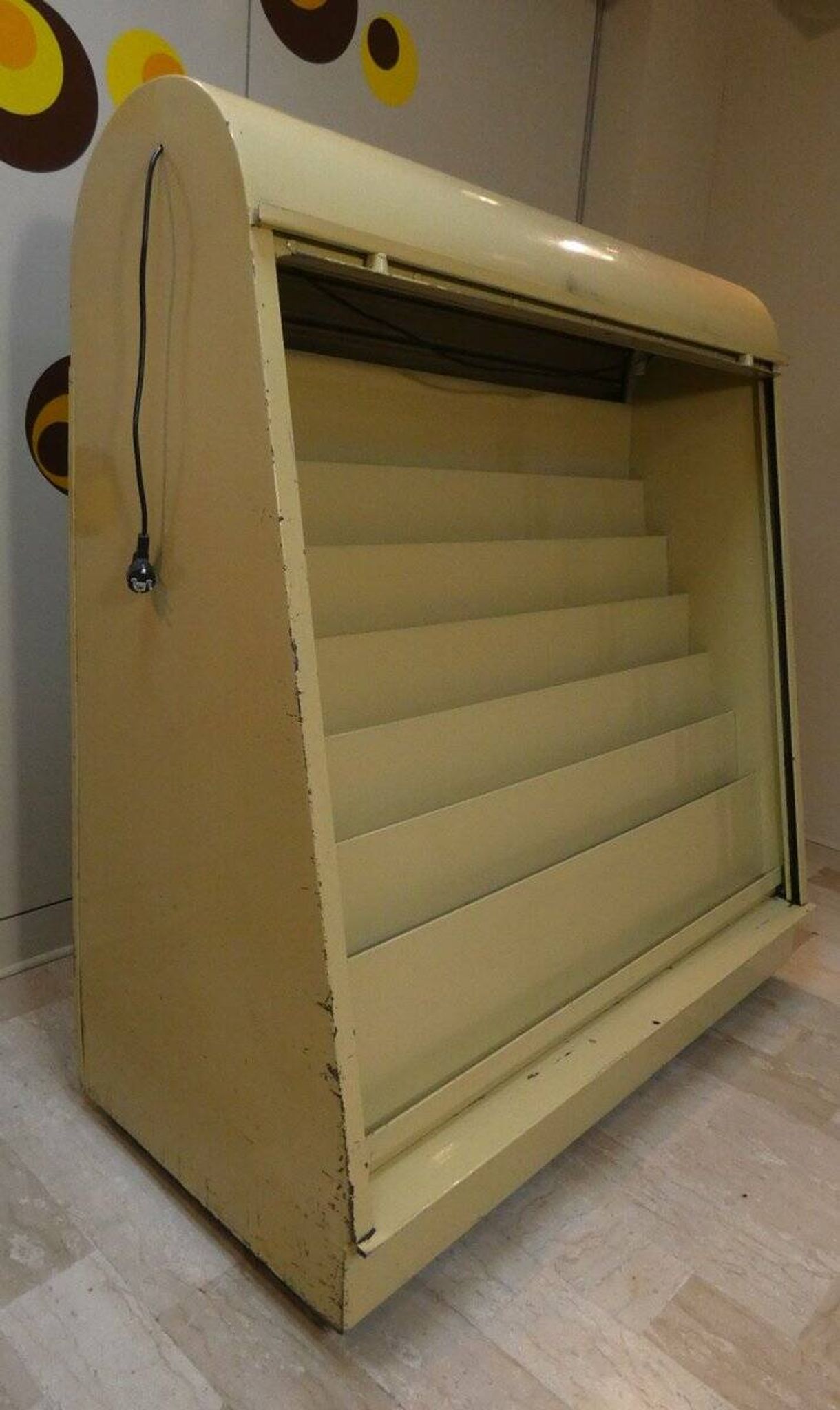 Painted iron display stand, Italy, 1960s.