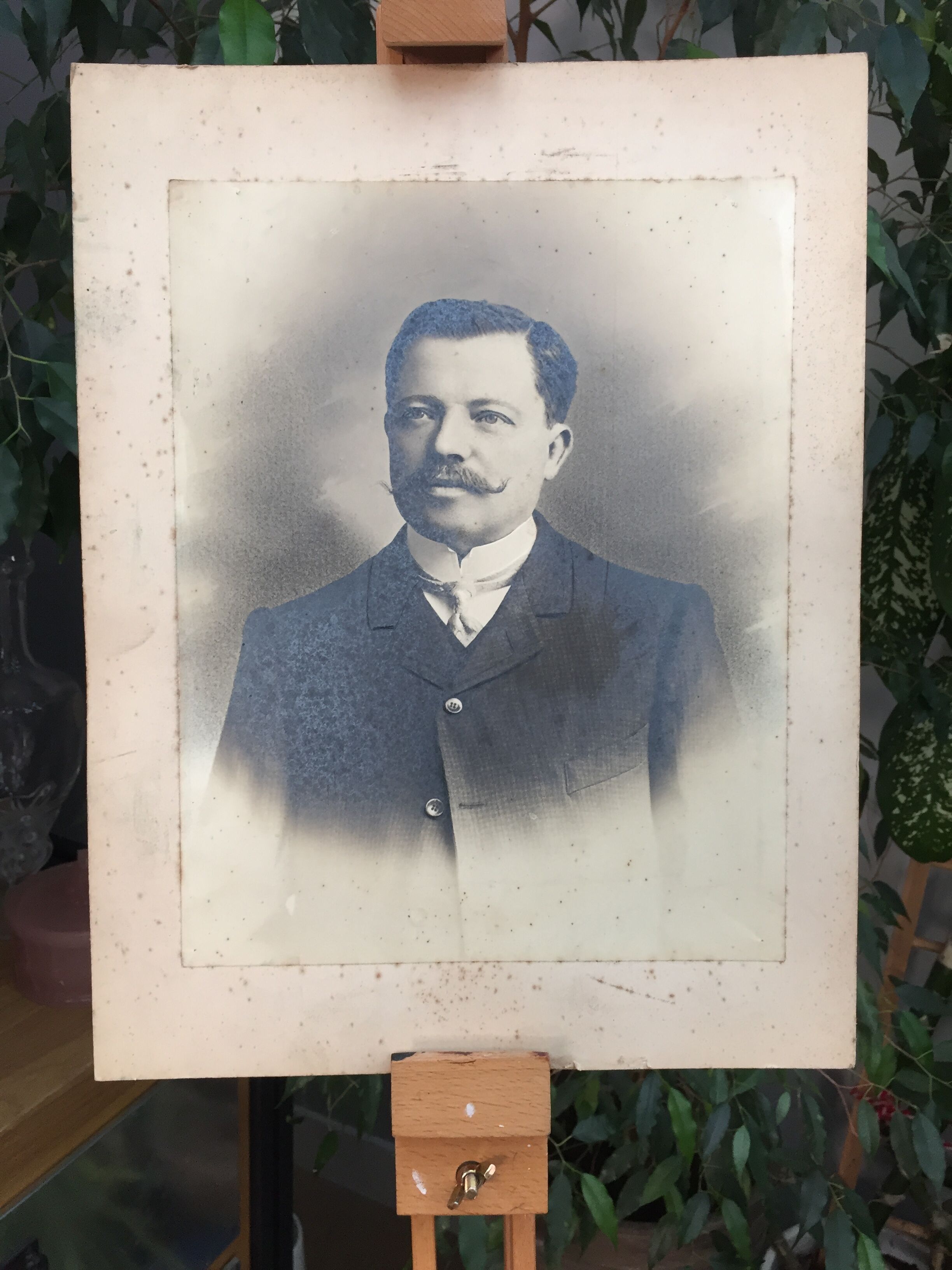 Antique, Old photography, Portrait Man, bourgeoisie, early twentieth, black and white, France
