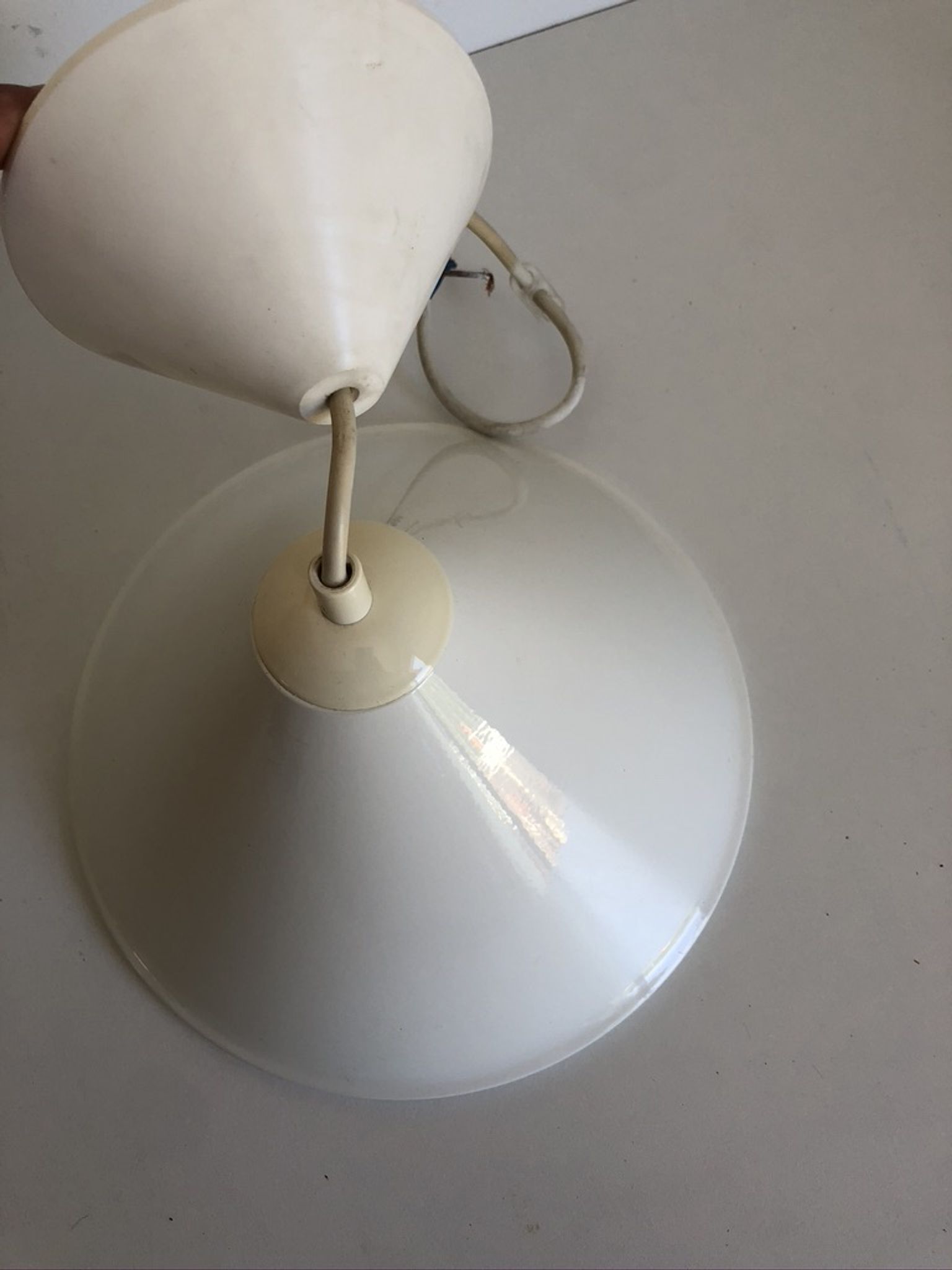White metal suspension by Vrieland Design Made in Holland