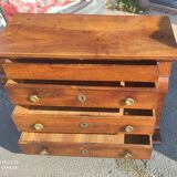 Solid walnut chest of drawers during the Consulate around 1815