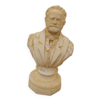 Bust Victor Hugo