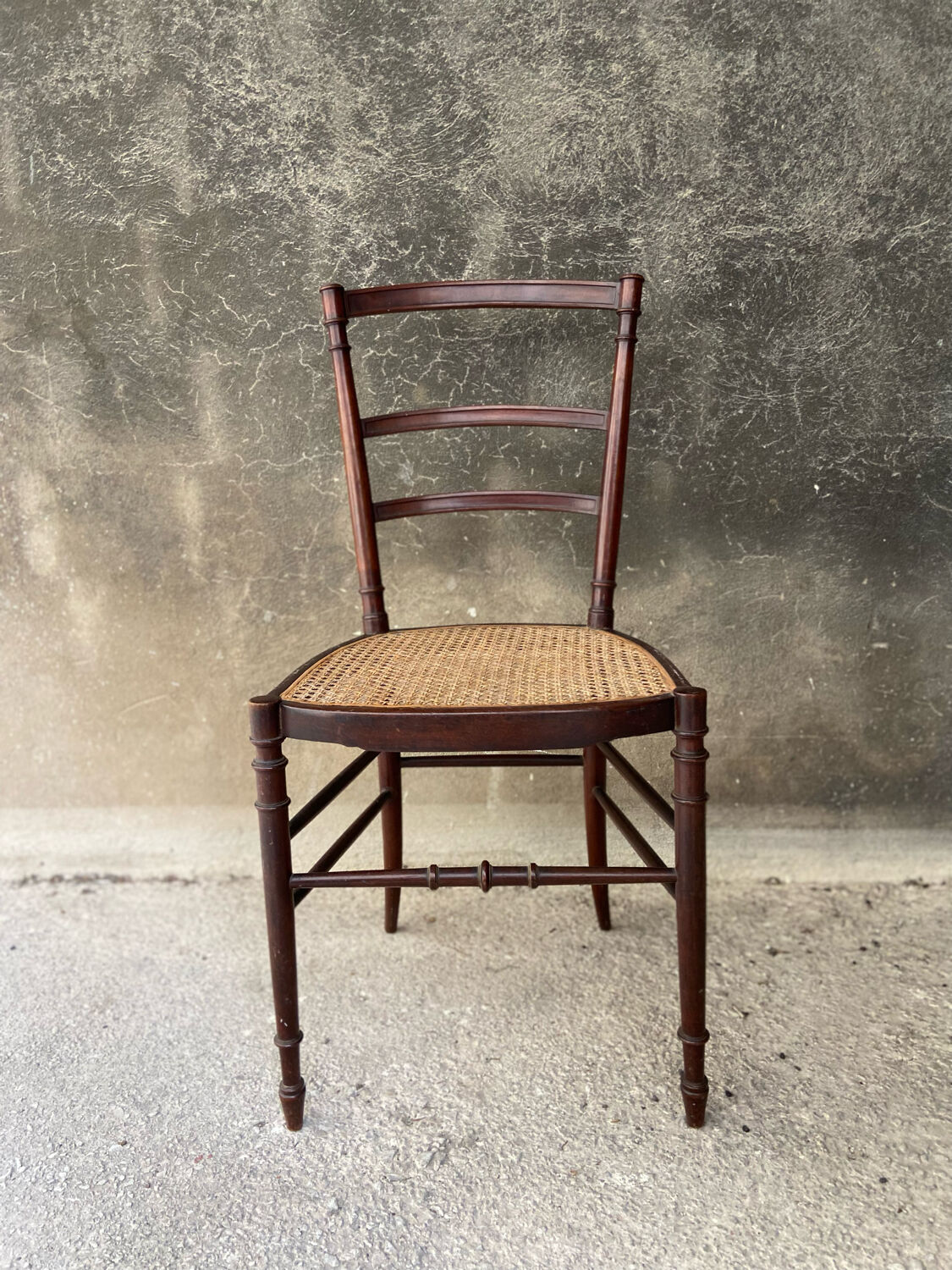 Old chair canned