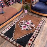 Vintage Turkish Rug 131x87 cm shabby carpet Kars Region Small