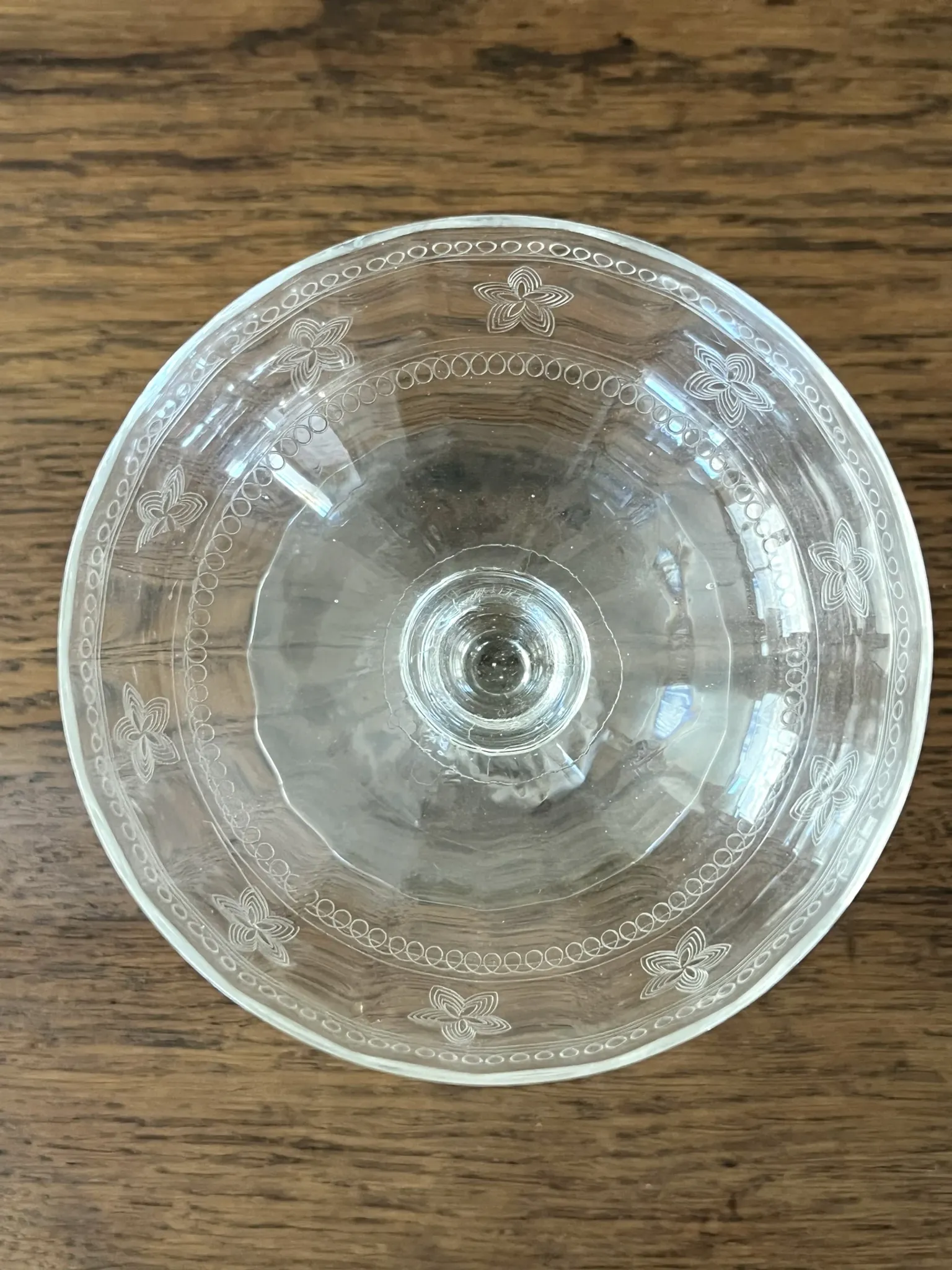 Champagne coupes etched set of 4