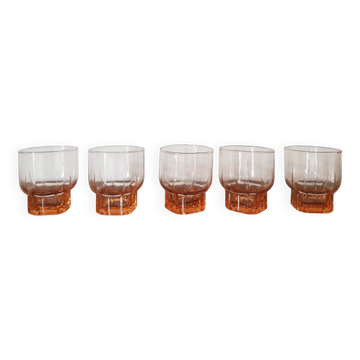Lot de 5 petits verres roses