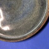 Assiette en faïence bleue