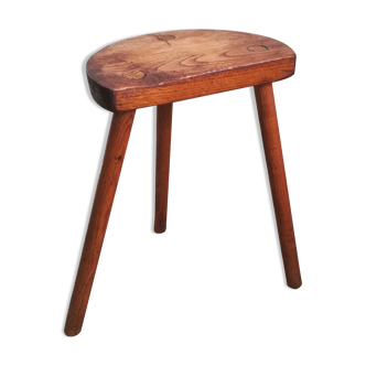 Tripod tabouret
