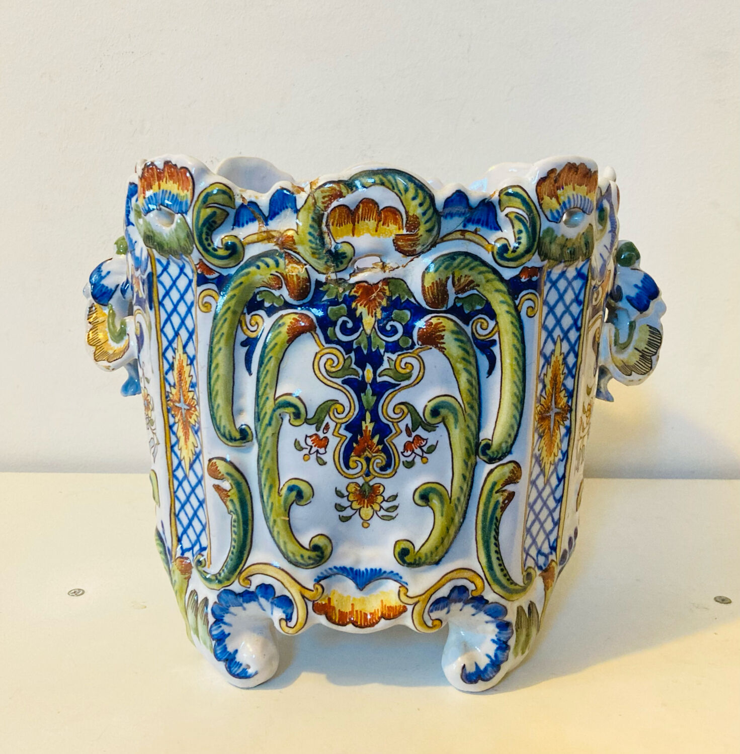Earthenware cache pot from ROUEN, 19th century.