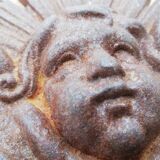 2 cast iron decorations