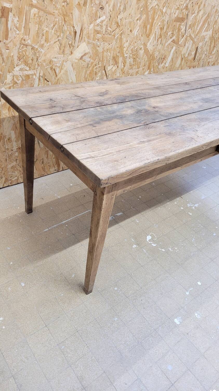 Oak farmhouse table