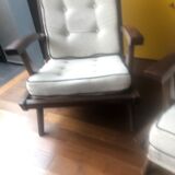 Free-span armchairs