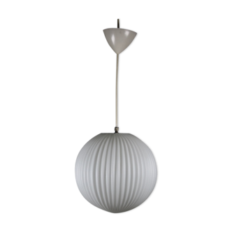 Scandinavian hanging lamp with white ribbed round ball lampshade